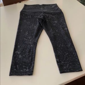 Wonder under cropped legging